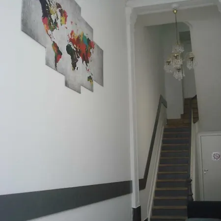 Modern Apartment First Floor Bruxelles Extérieur photo
